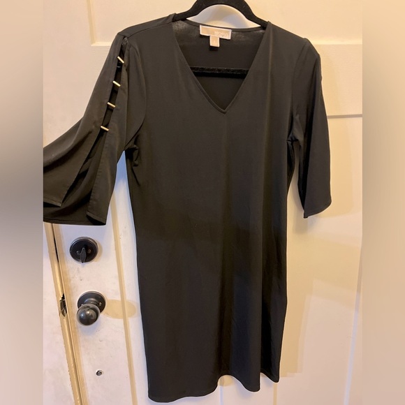 Michael Kors Size Small Black Dress - NWOT - Classic Cocktail Dress! 🔥 - Picture 1 of 8